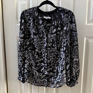 Chico's Black and Gray Floral Blouse sz 1